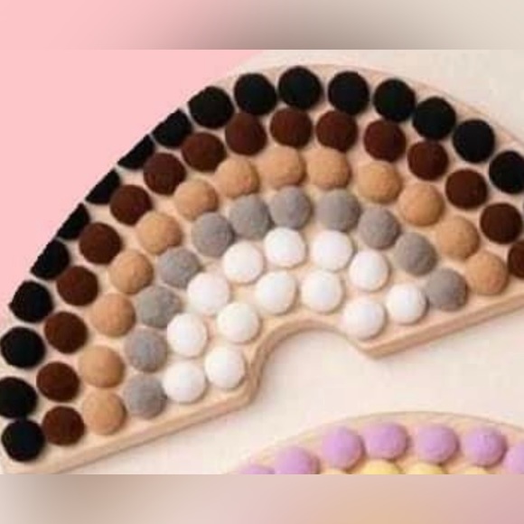 Wooden Rainbow Board with Felt Balls & Tweezers - Picture 1 of 3